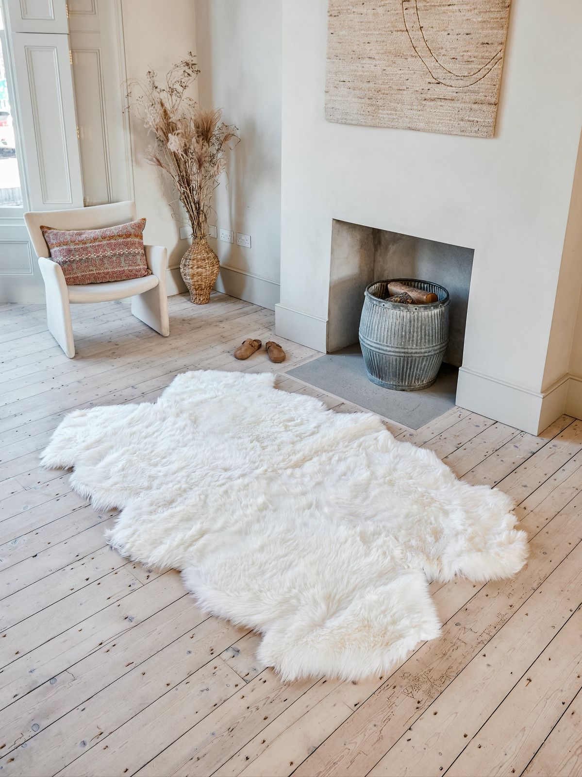 Quatro Sheepskin Rug - White