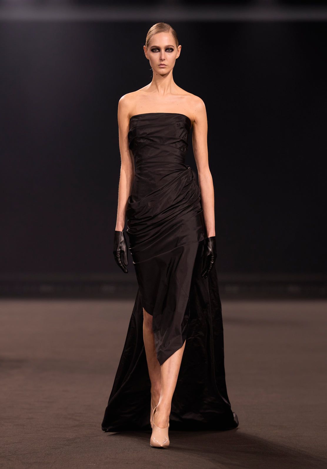 Look 32