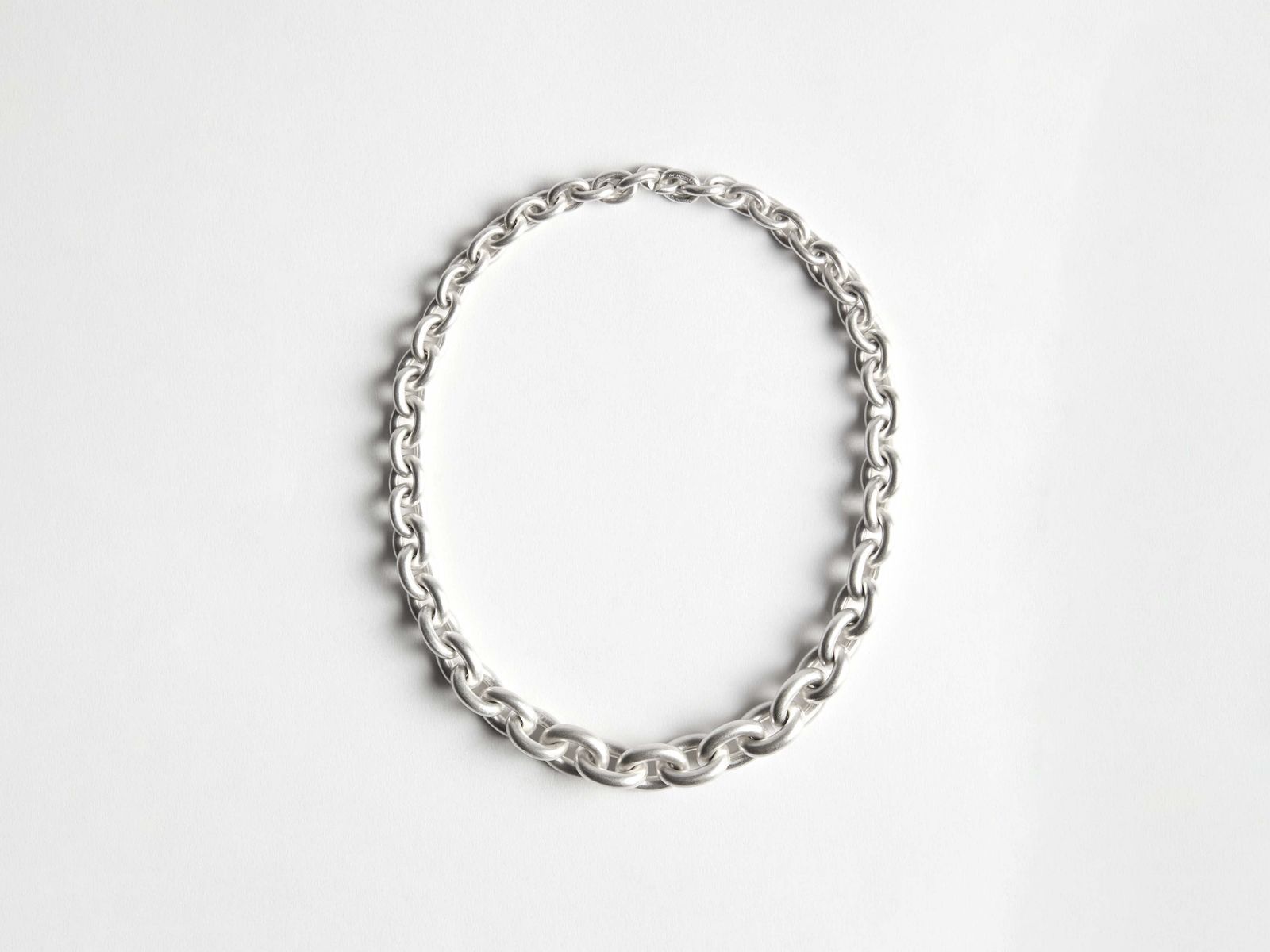 CHAIN-LINK NECKLACE IN 18KT WHITE GOLD