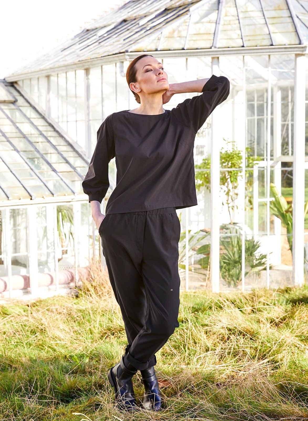 Yugo Stretch Bengaline Jogger Shape Pants
