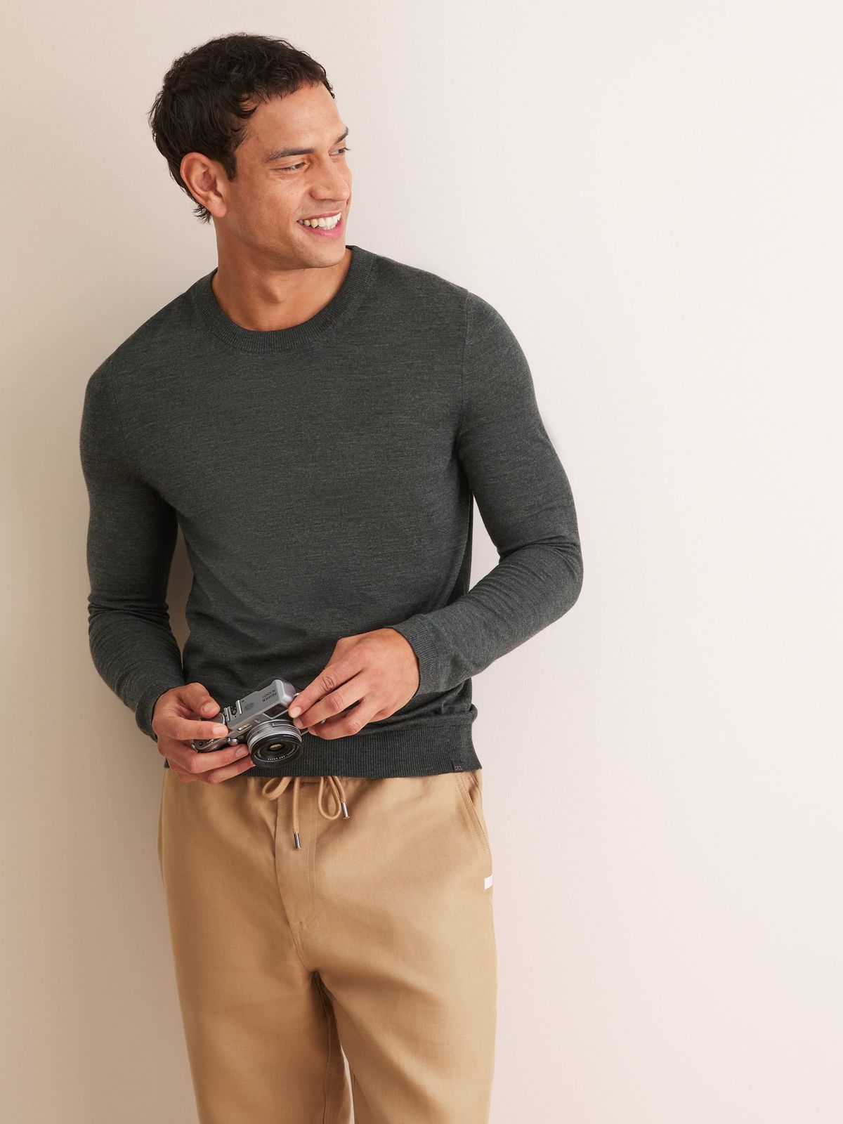 Orson Superfine Merino Wool Sweater Charcoal Grey