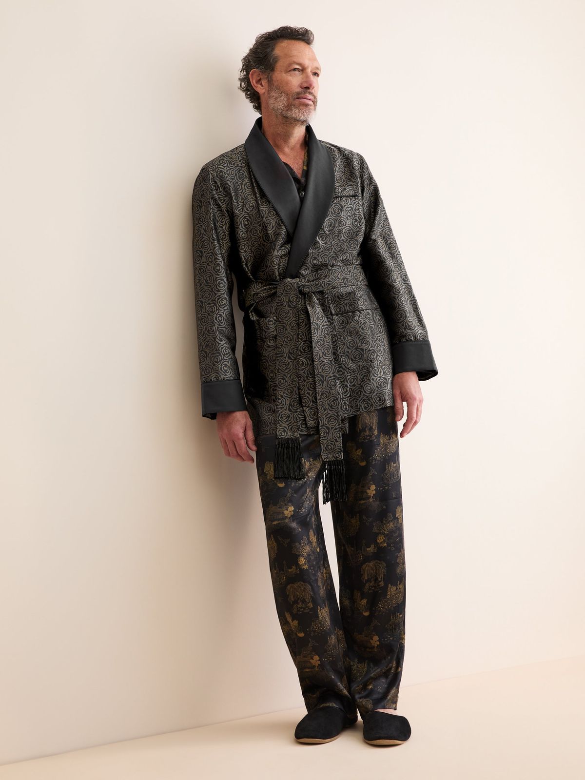 Verona Silk Jacquard Smoking Jacket Black Rose