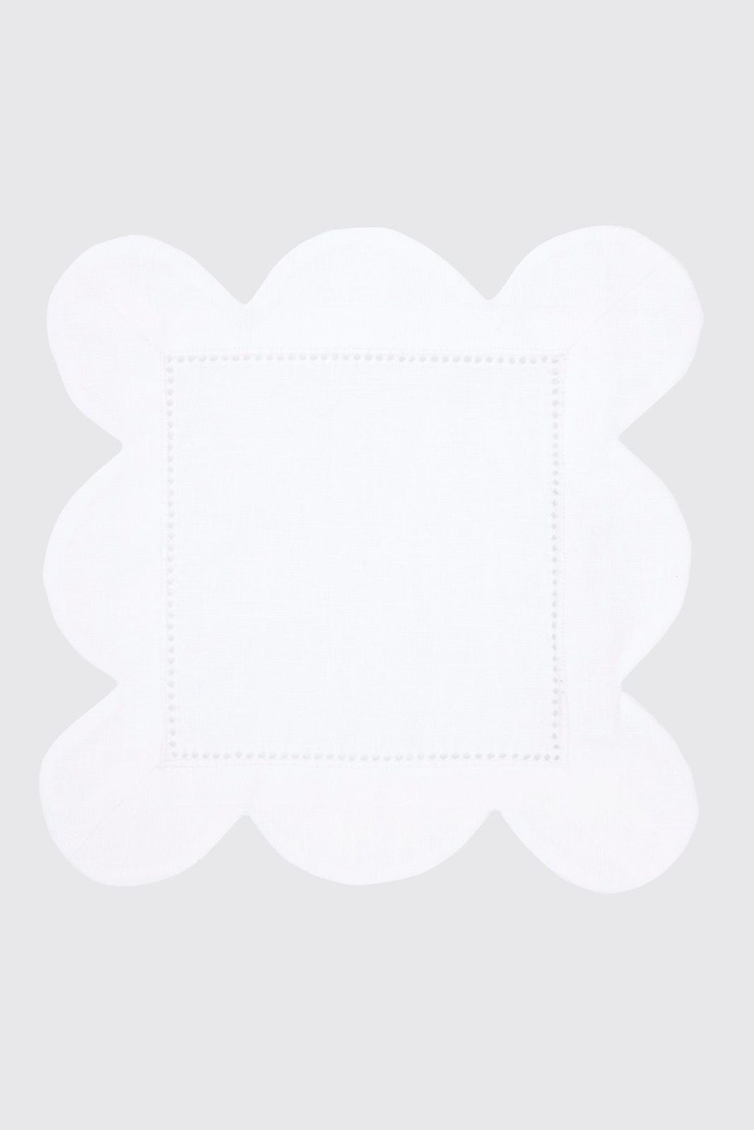 Set of 4 Roma Ajour Cocktail Napkins in White Linen