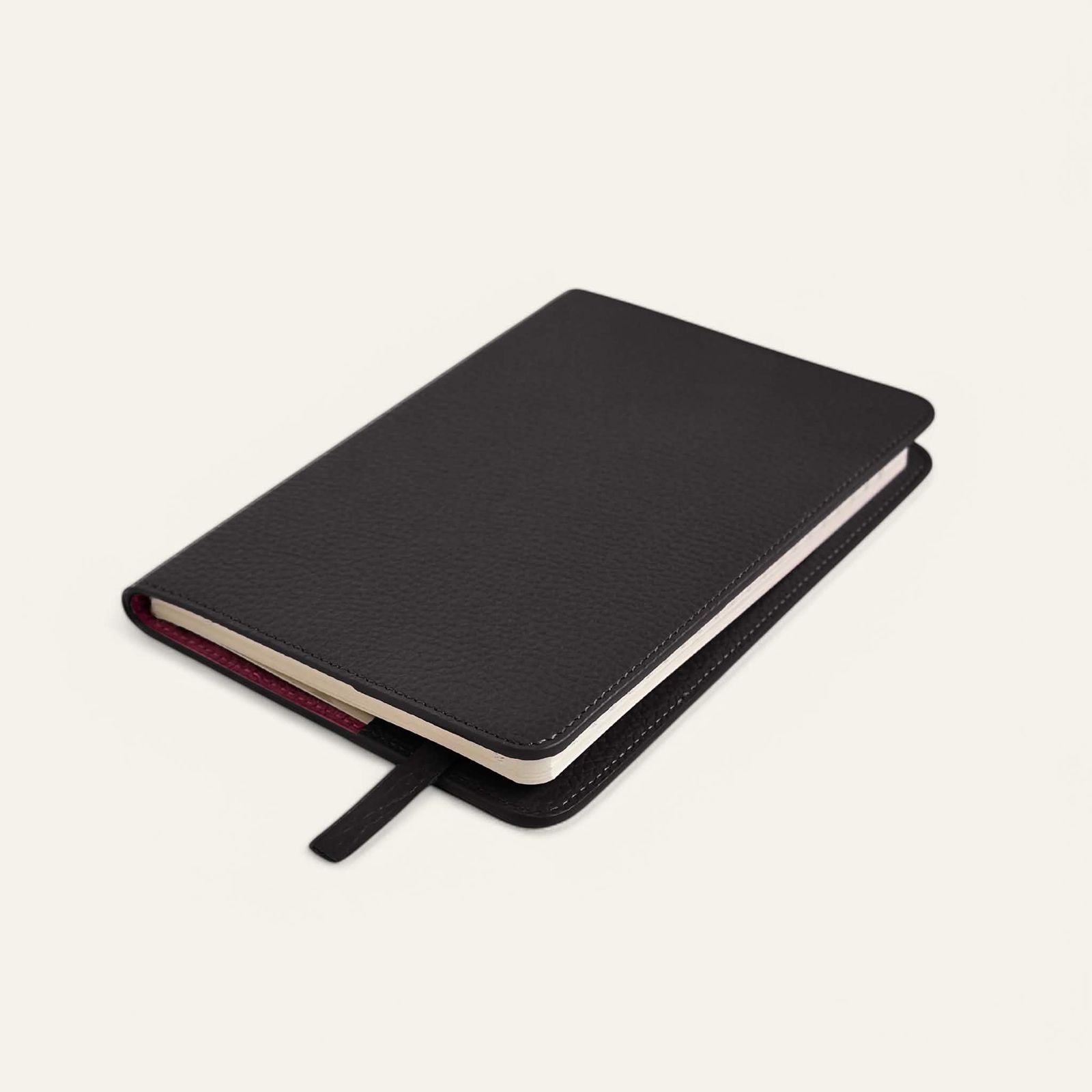 Complimentary Accessory | Black
