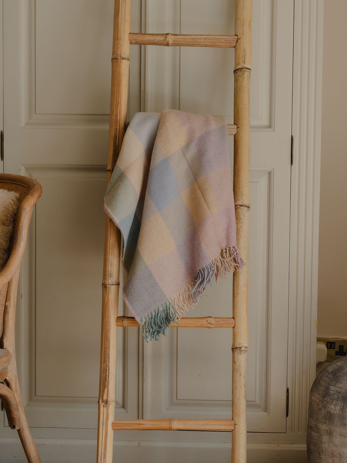 The Kilbarn Lambswool Throw - Coastal Check