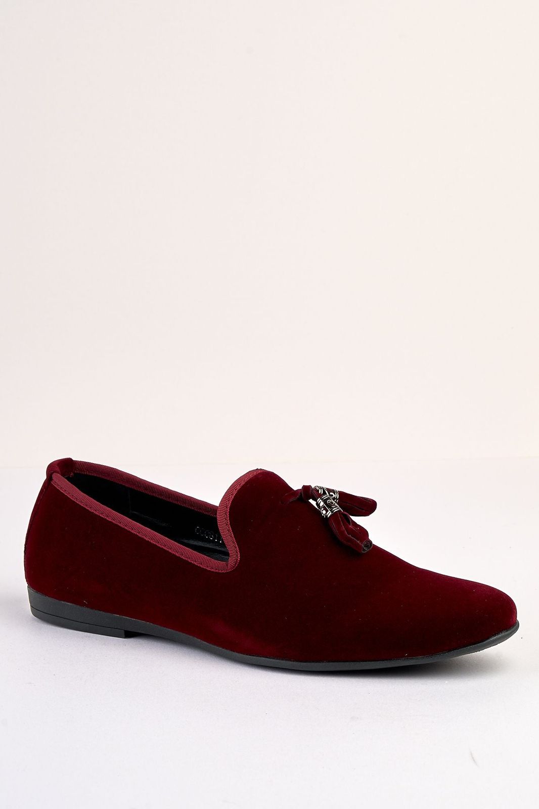 Volterra Velvet Tassel Wine Loafer