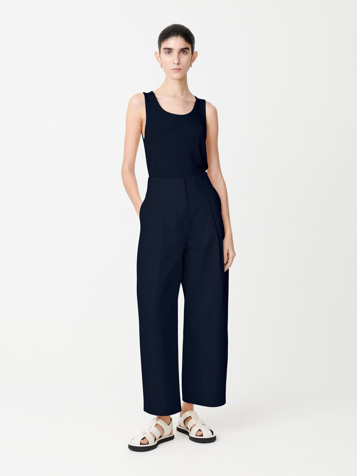 Dordoni Pleated Pant in Dark Navy