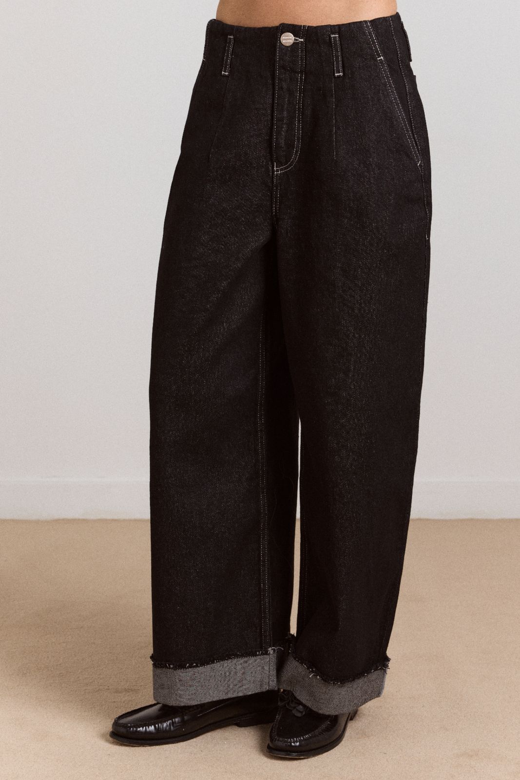 Loose Fit Pascal Jeans - Black Wash