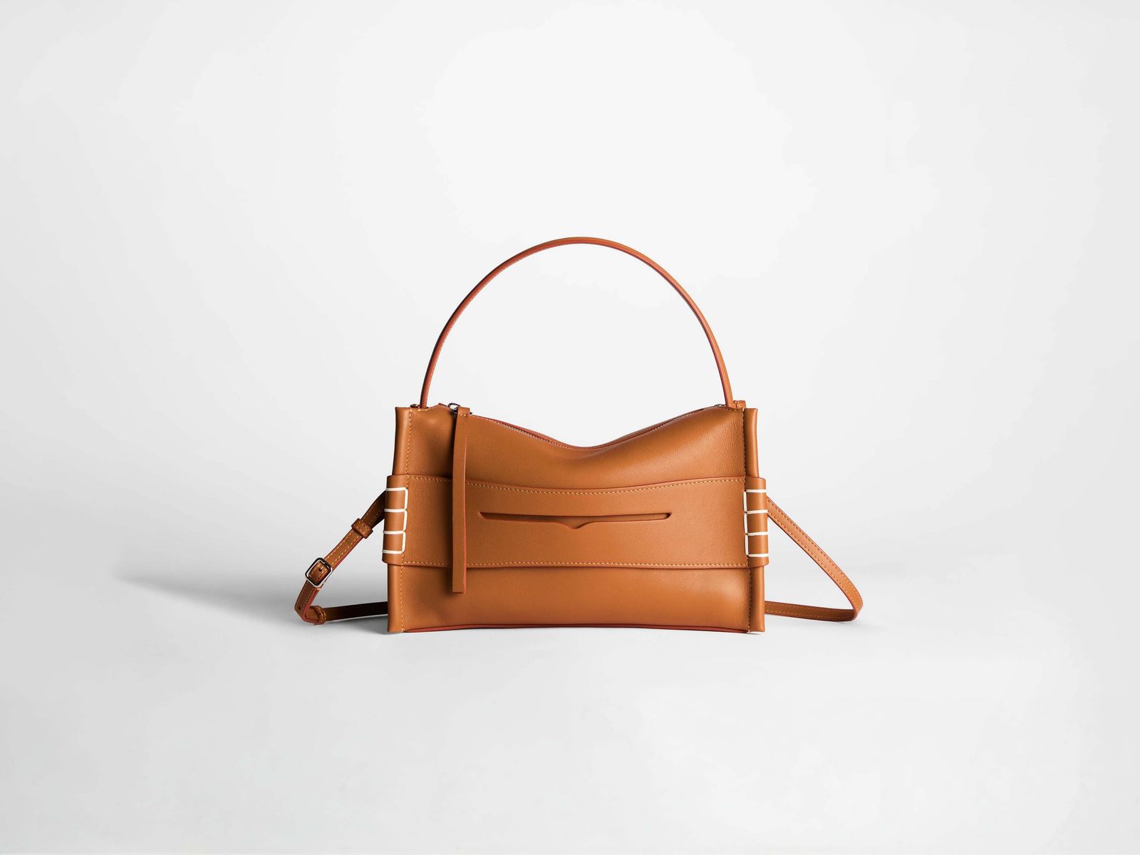 LOAFER BAG IN TAN LEATHER