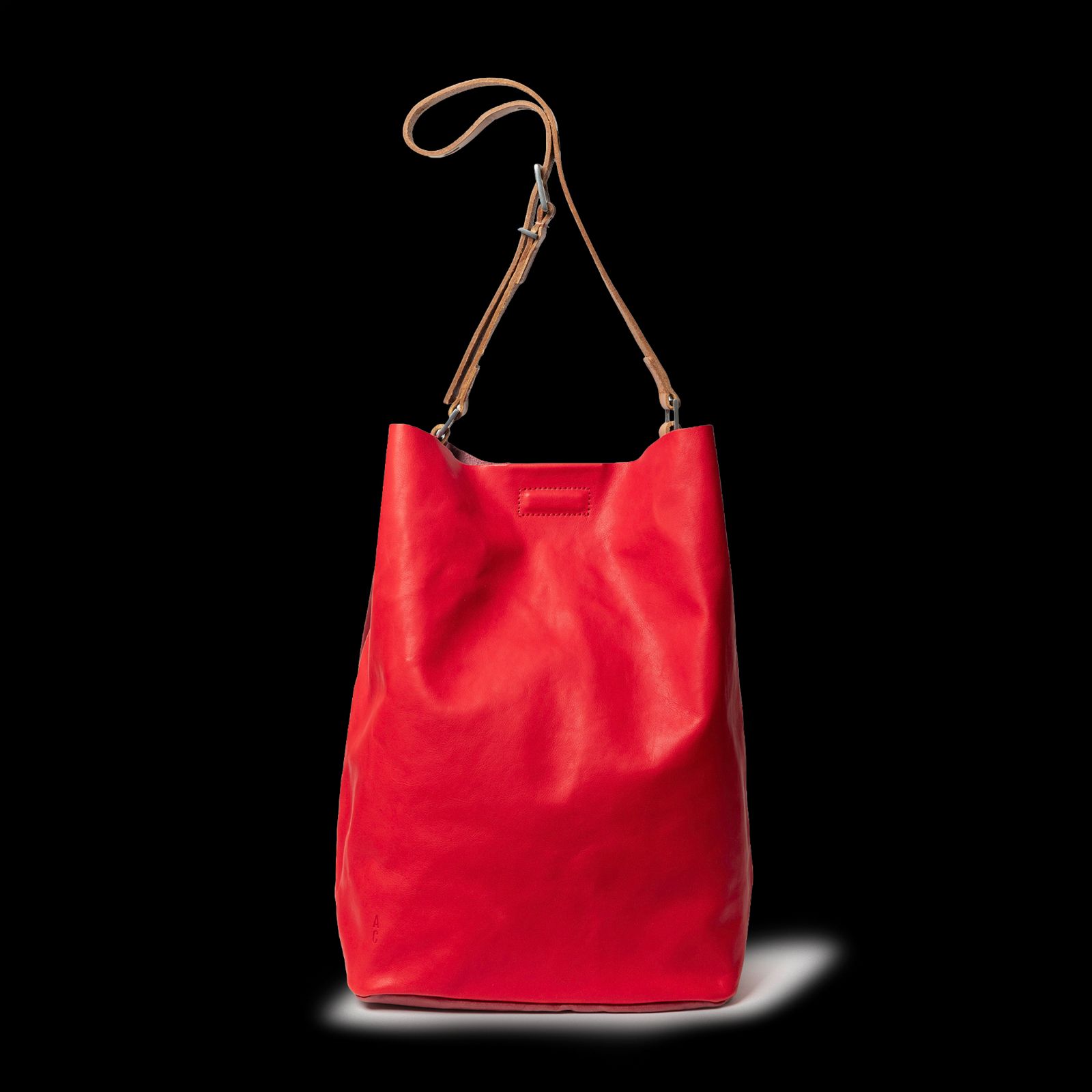 Lloyd Large Ebor Leather Bucket Bag in Red/Grape