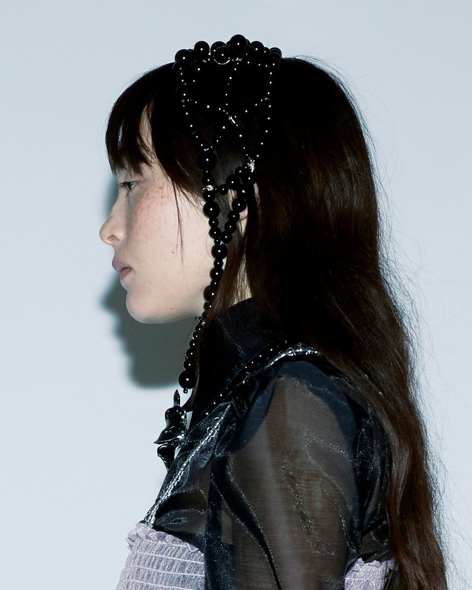 BLACK BEADED HEADPIECE