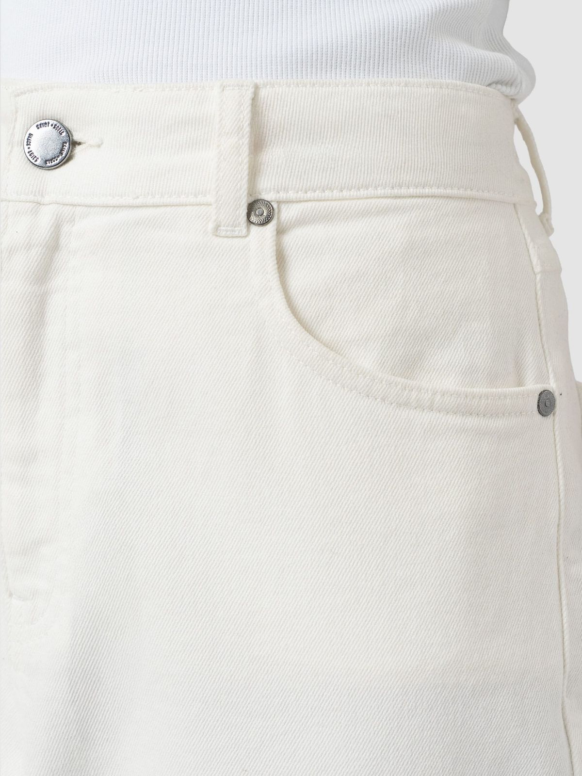 Barrel Leg Jean - White