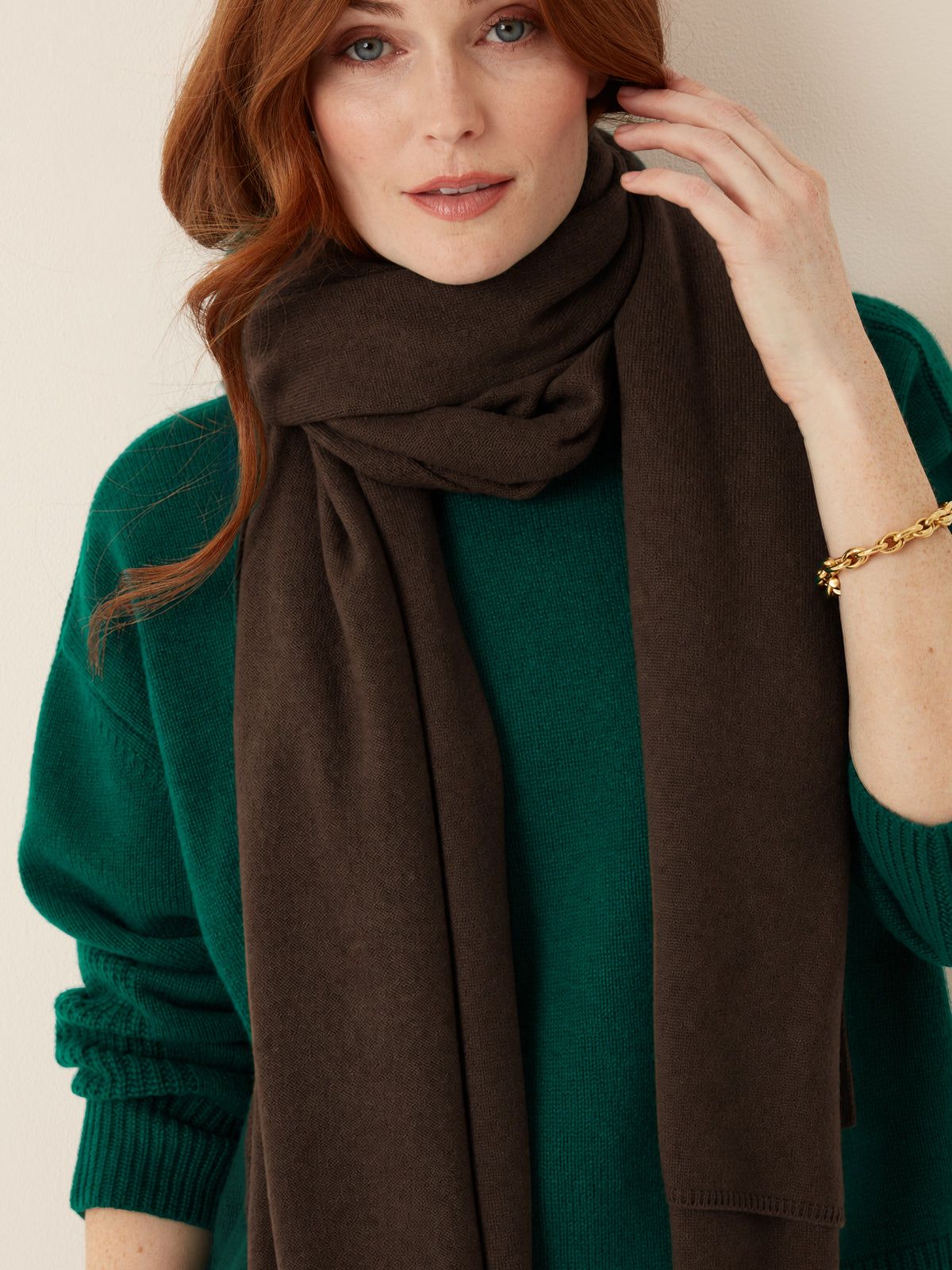 Cashmere Lofty Blanket Scarf in Americano Brown