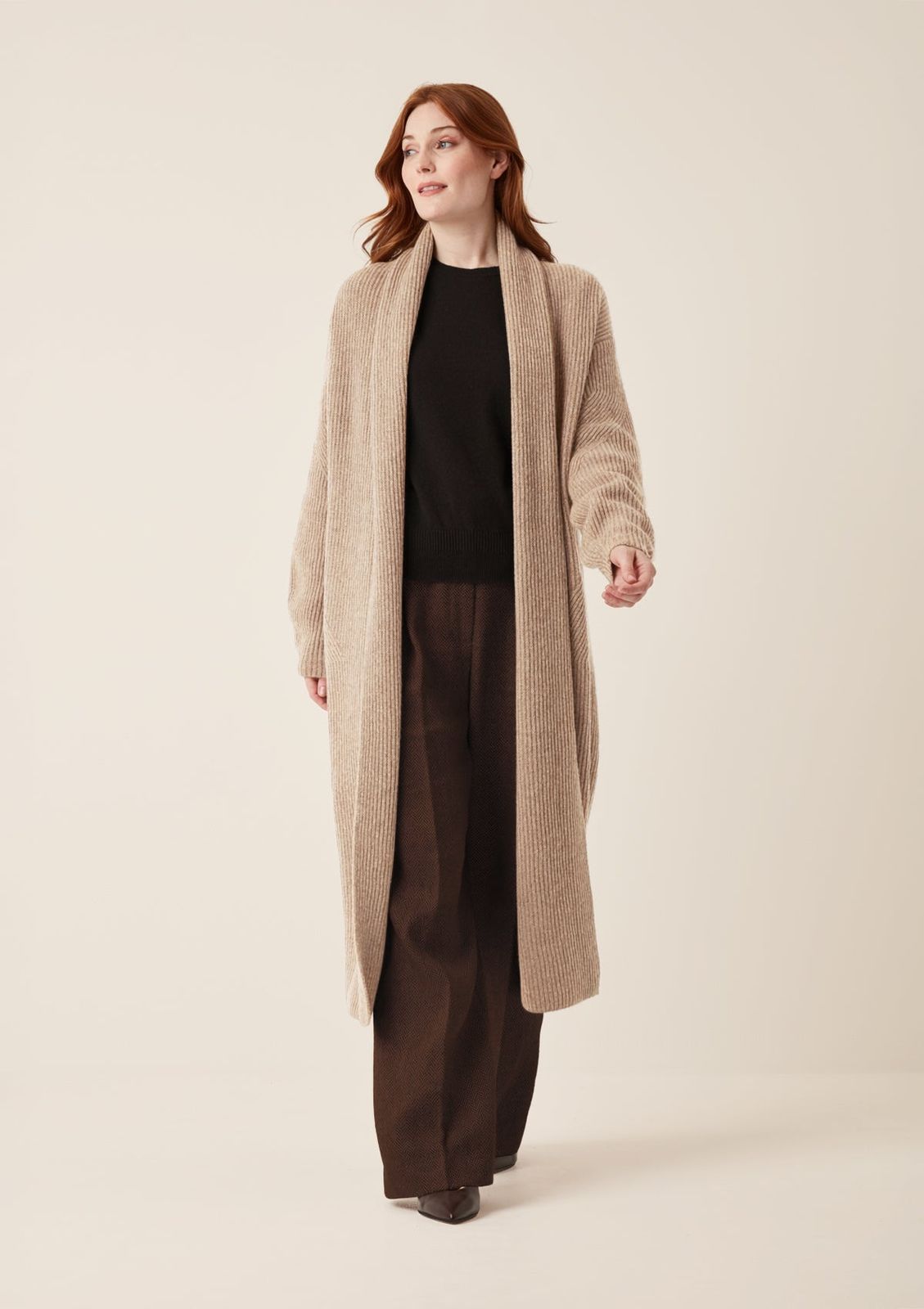 Ribbed Cashmere Coatigan in Toffee