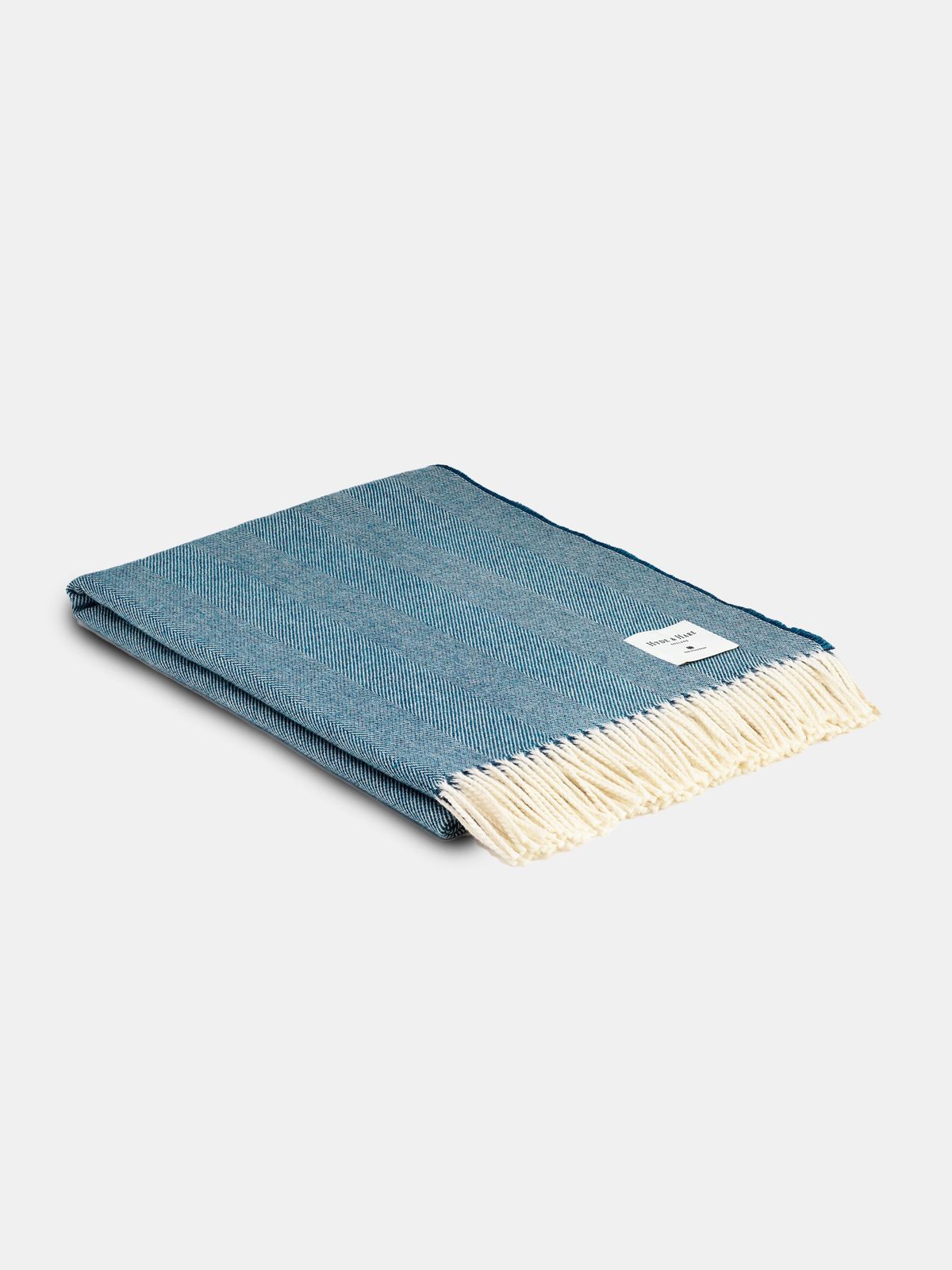 The Kilbarn Lambswool Throw - Kingfisher