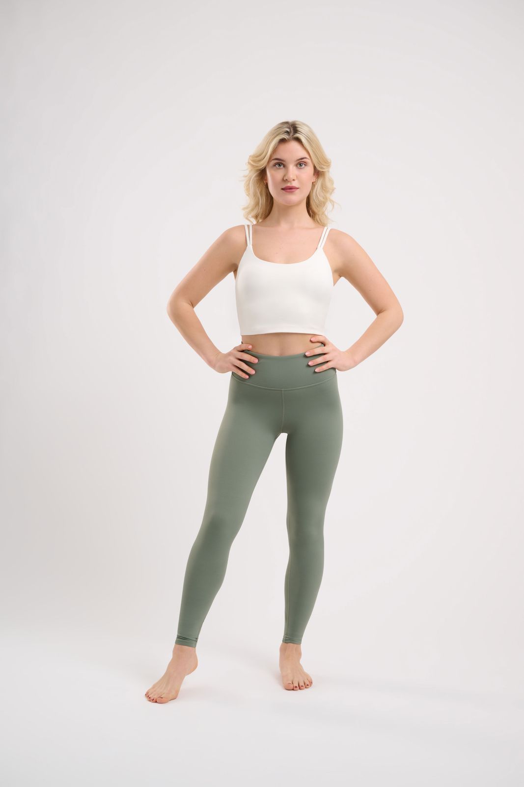 Laurel | Recycled Polyester Leggings | Olive Green