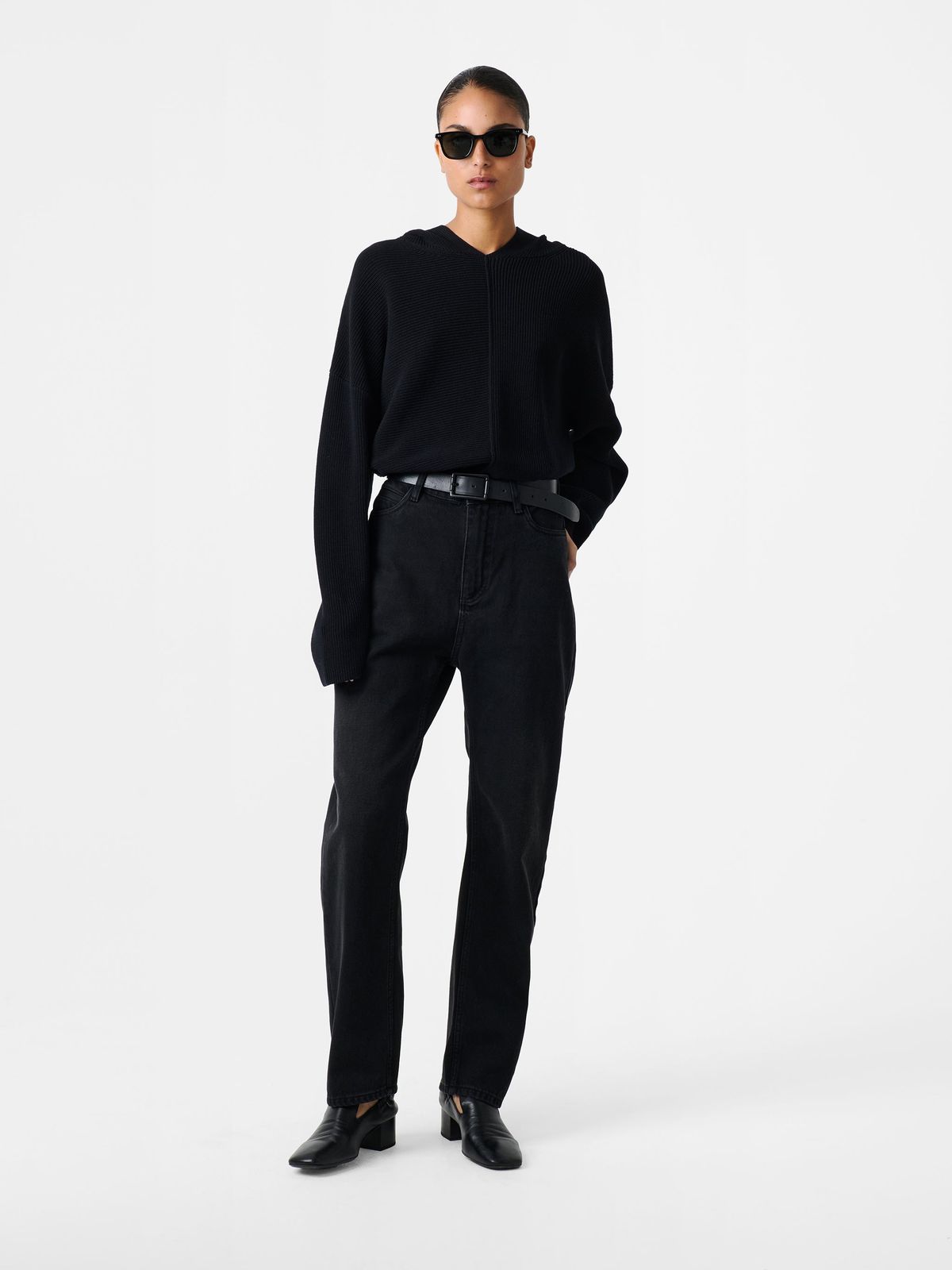 Ruthe Straight Leg Denim Pant in Washed Black