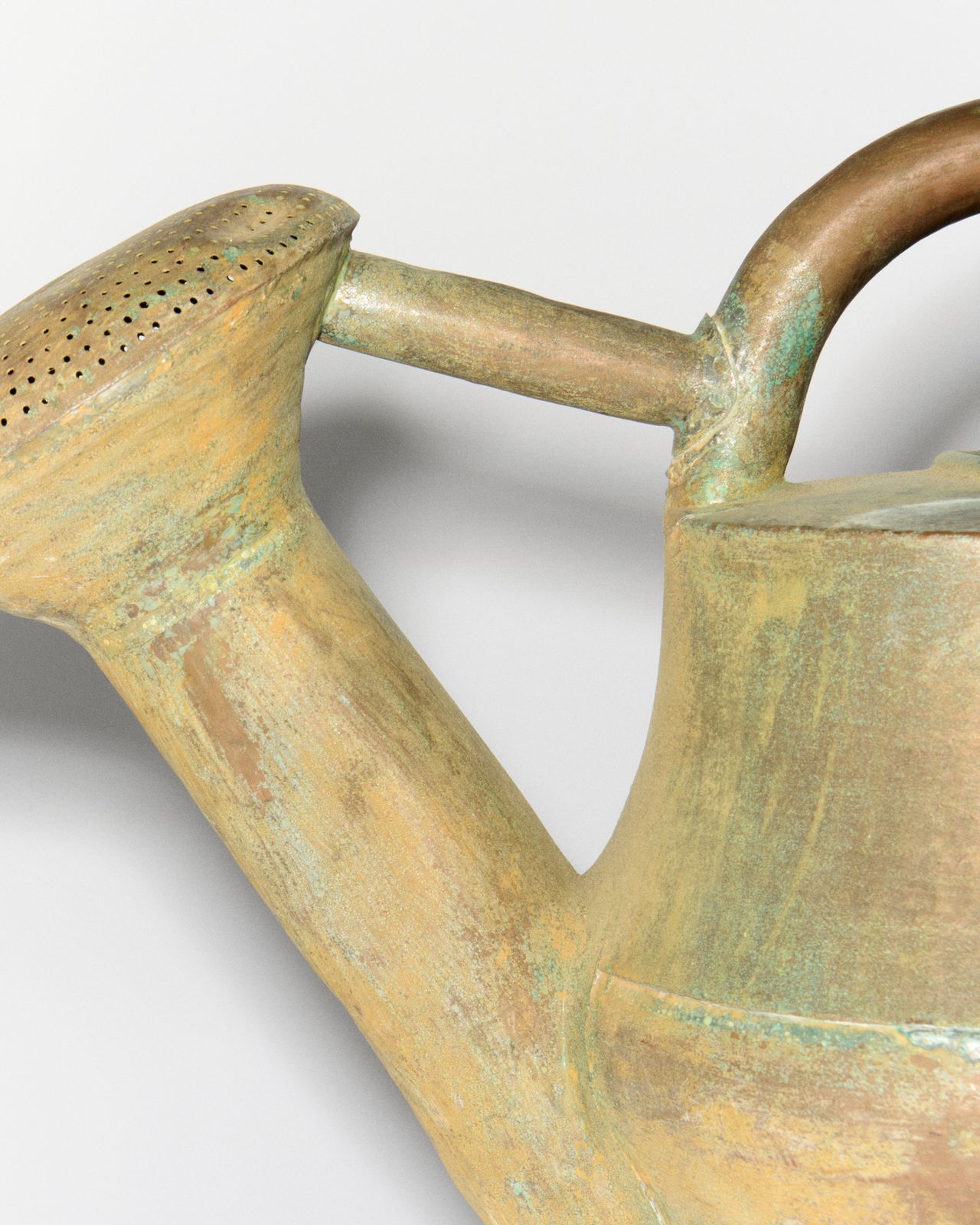 19TH CENTURY FRENCH WATERING CAN IN COPPER
