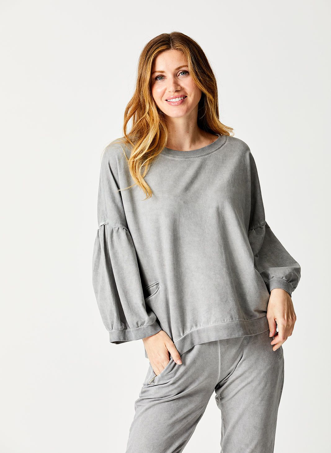 Bea Vintage Wash Balloon Sleeve Sweatshirt