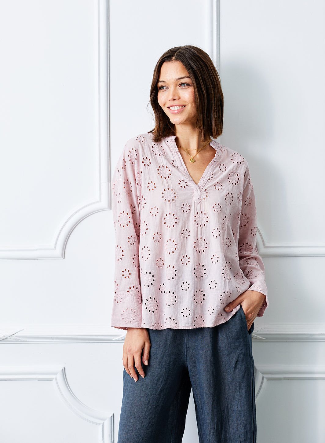 Peru Broderie Anglais Wide Top
