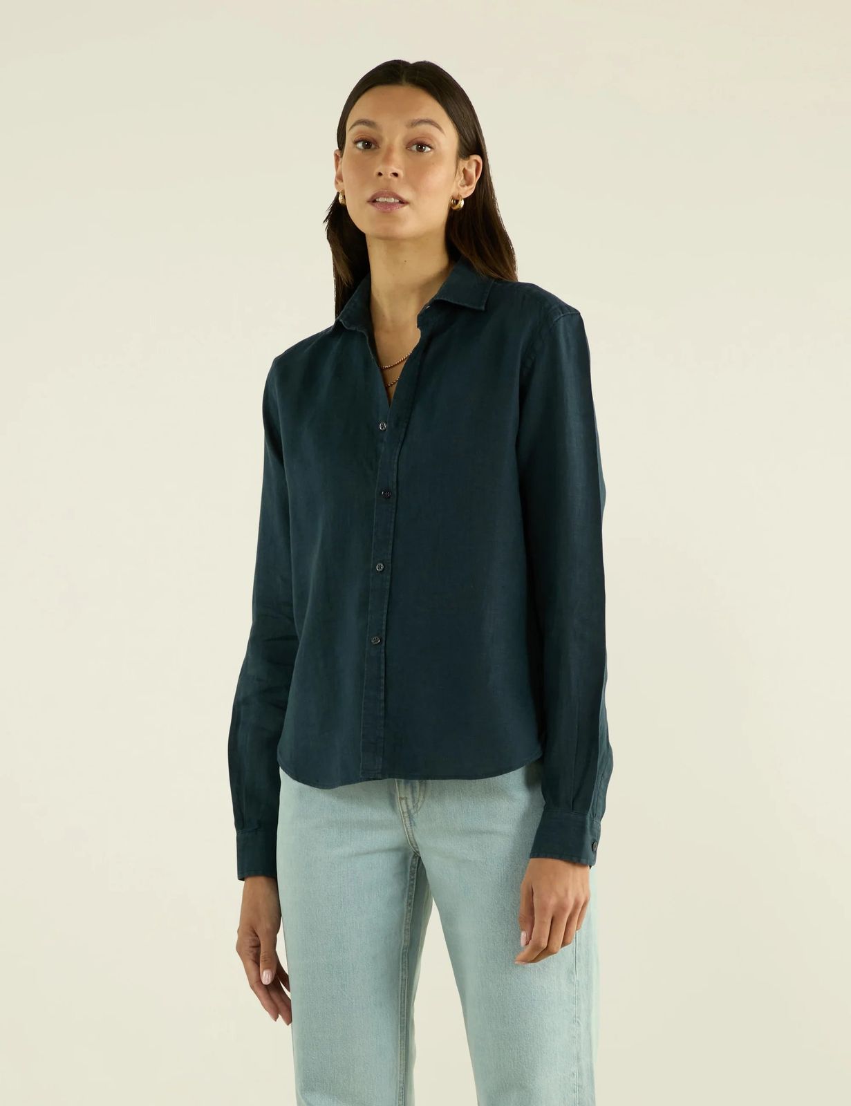 The Classic: Linen, Navy Blue