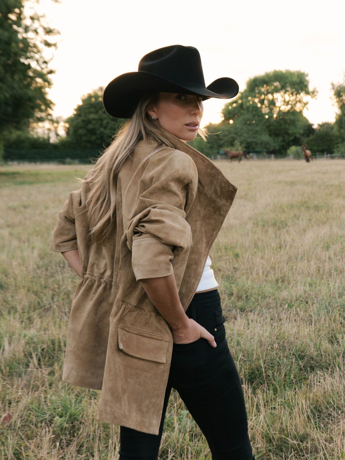 The Hailey Suede Jacket Camel