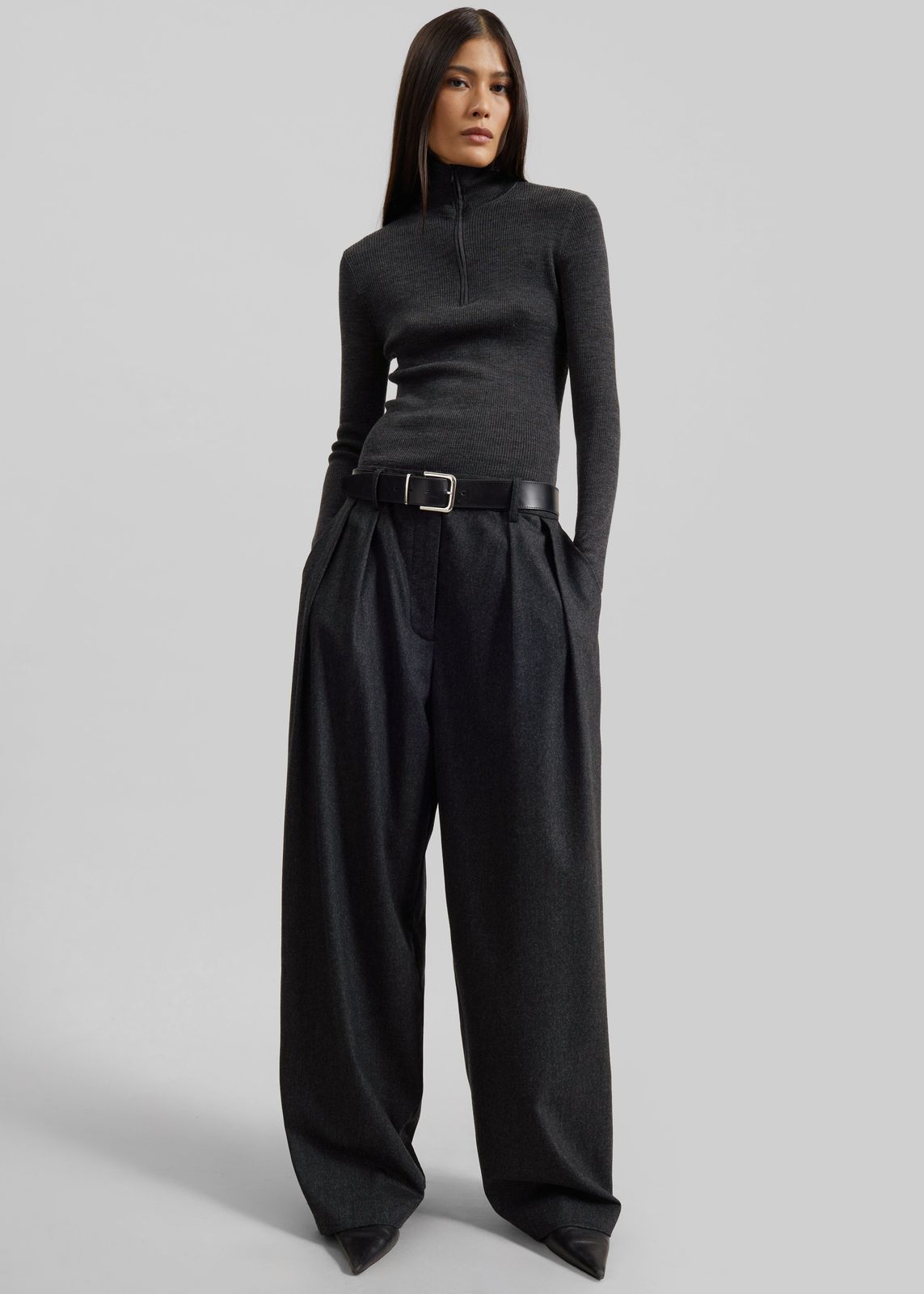 Ripley Flannel Pleated Trousers - Dark Grey