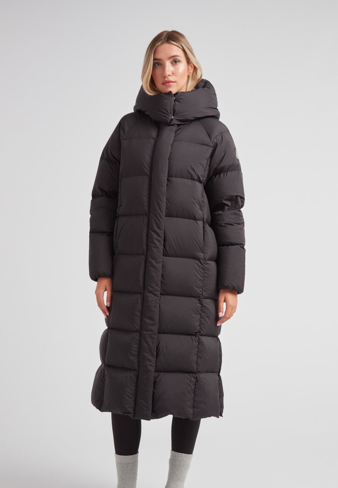 Cloud Ultra Long Down Puffer Coat Black