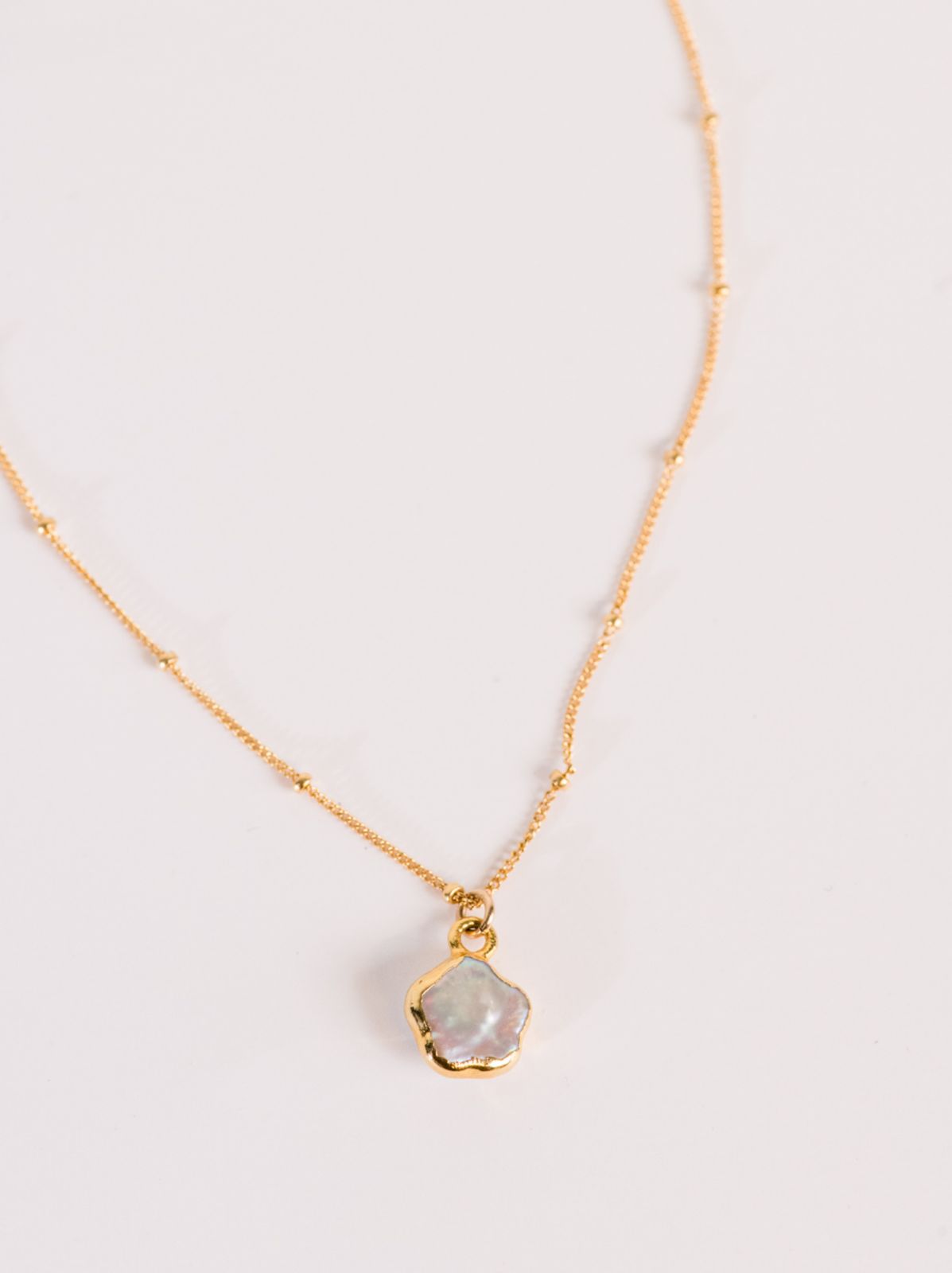 Pearl Flower Necklace