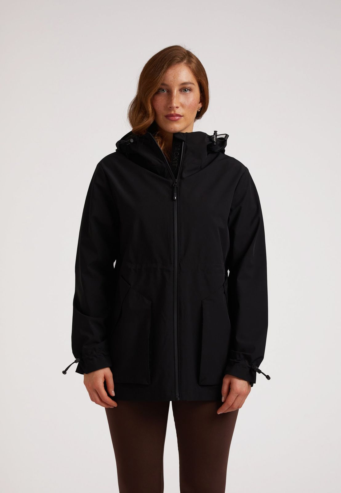 HELIO Mid Windbreaker Black
