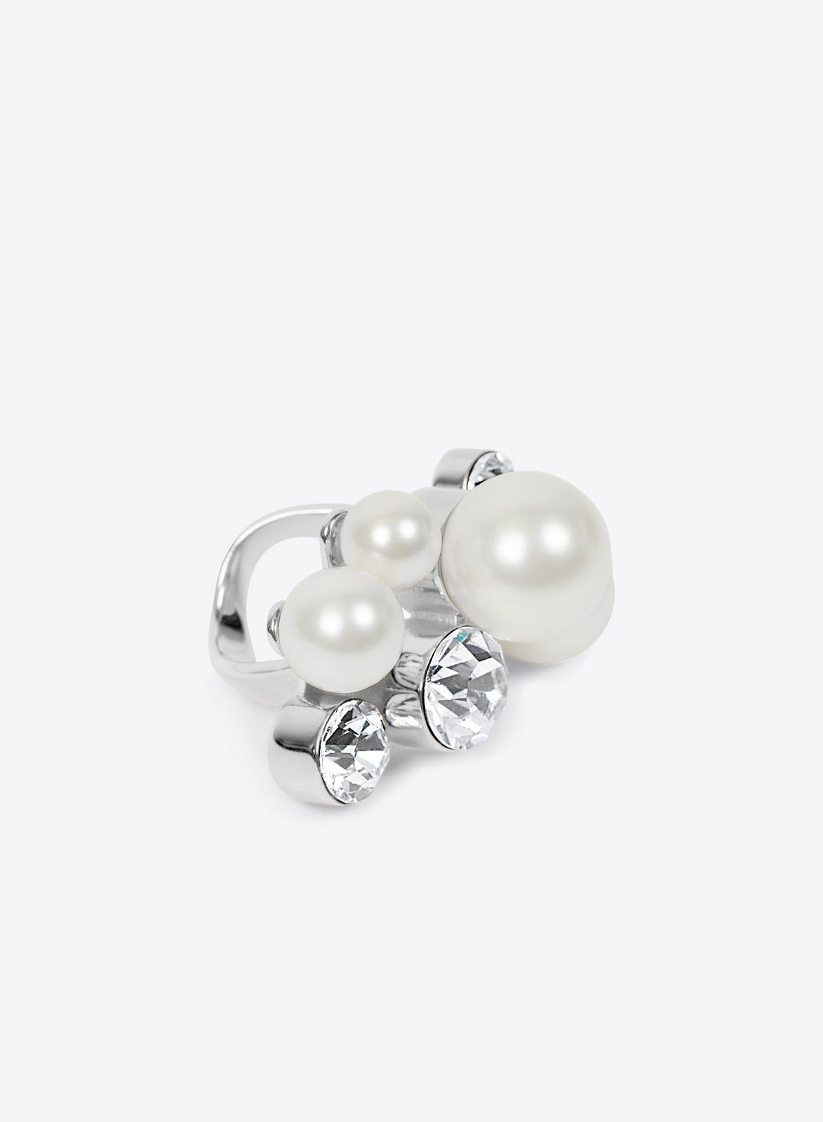 Ornamented ring