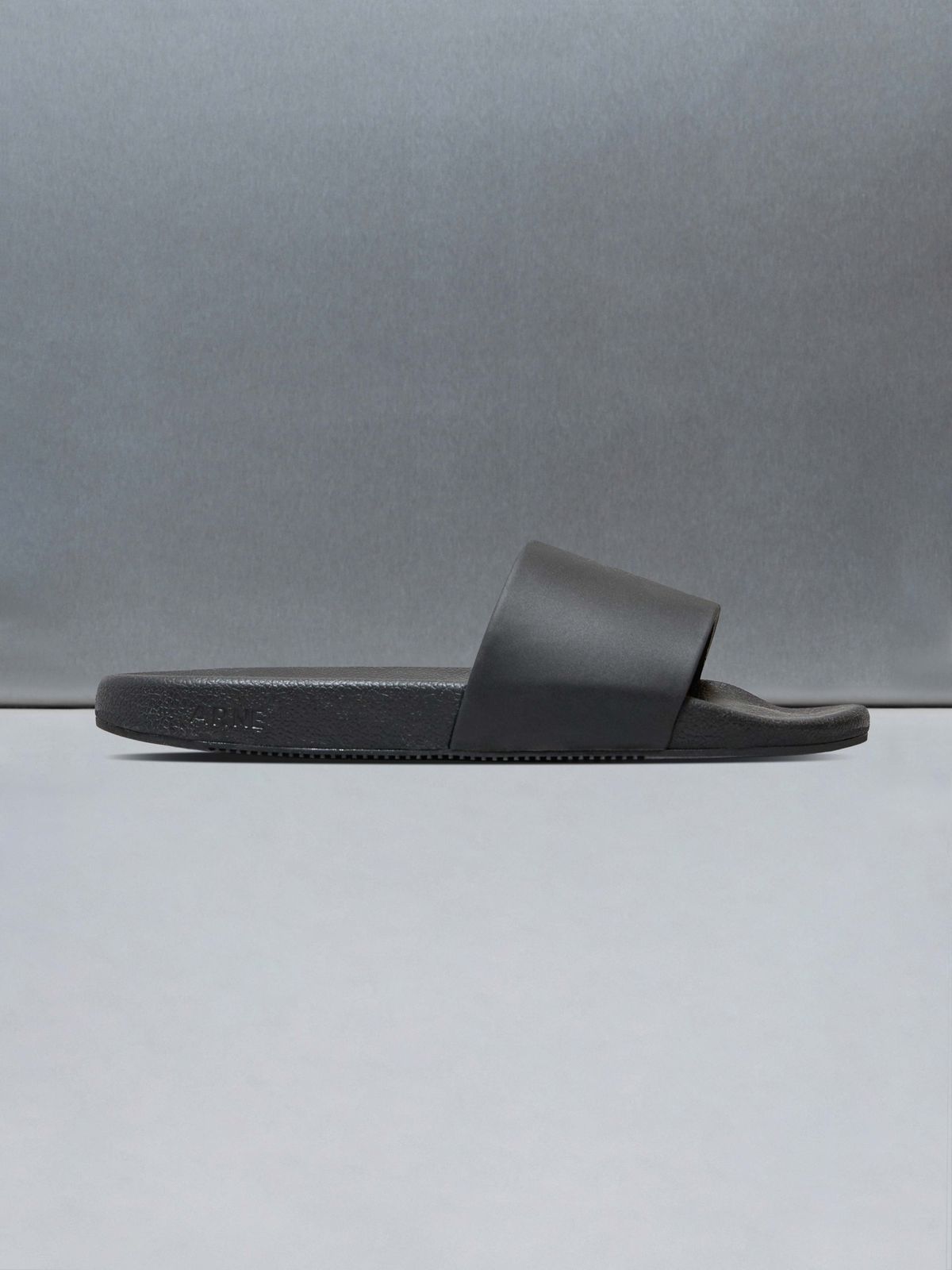 Essential Slides in Black