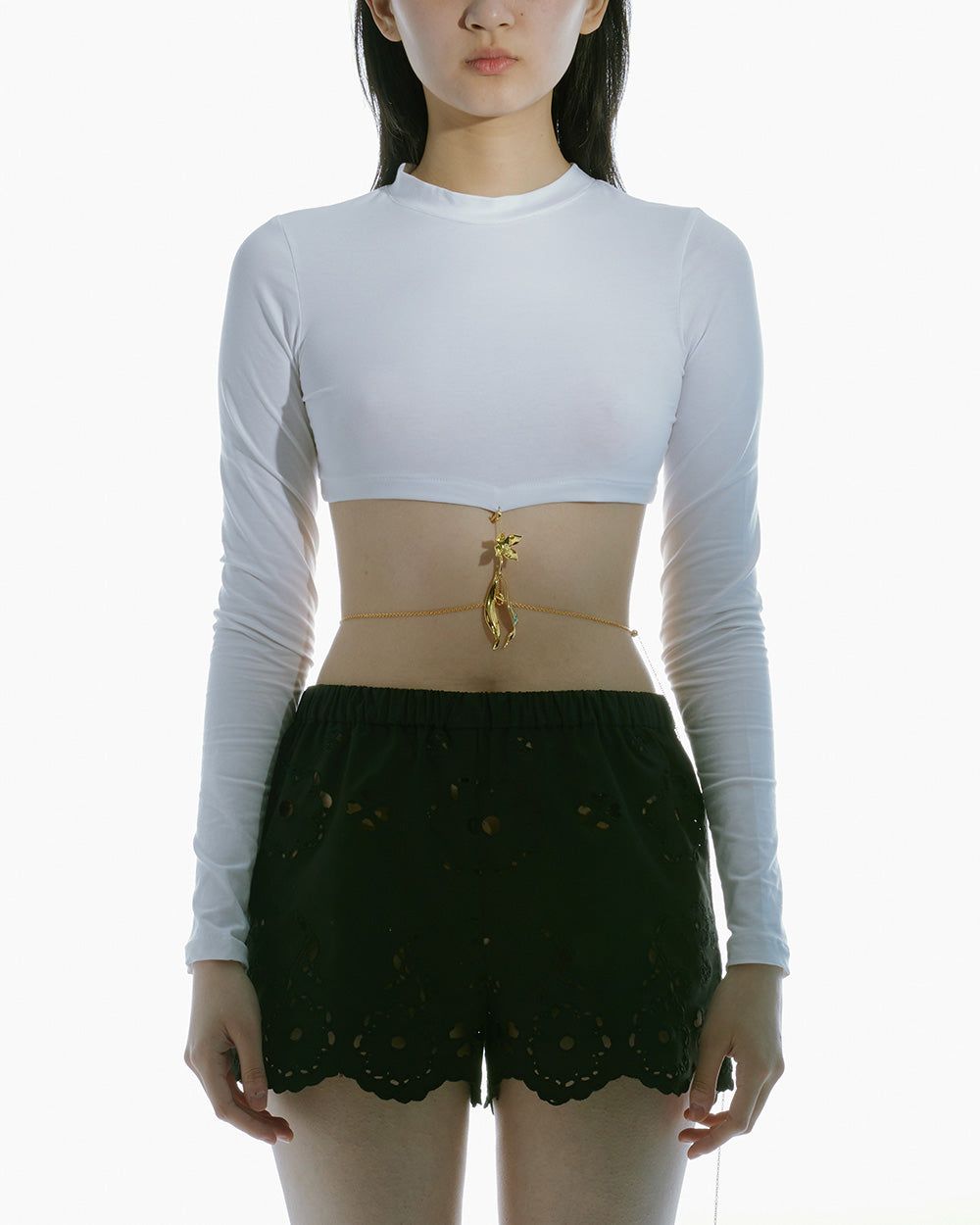 CROPPED JERSEY TOP WITH PENDANT