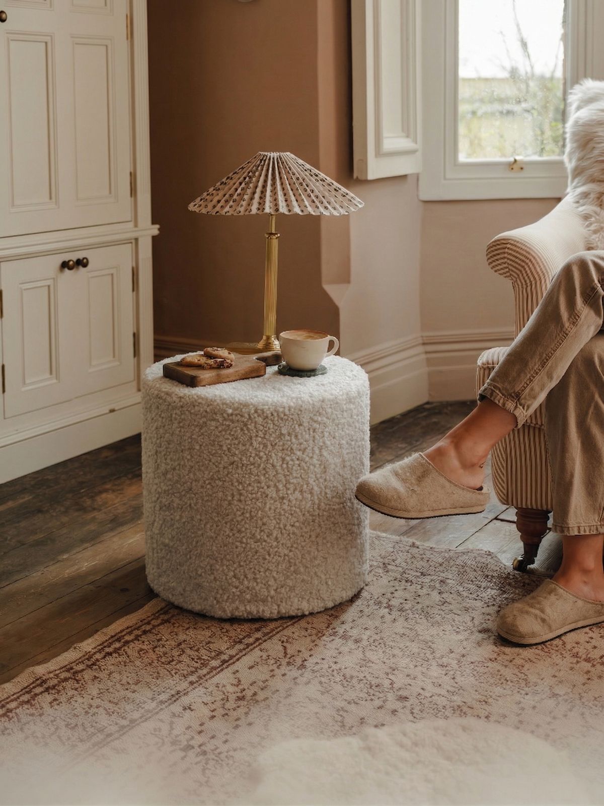Circle Shearling Pouffe - Moonlight