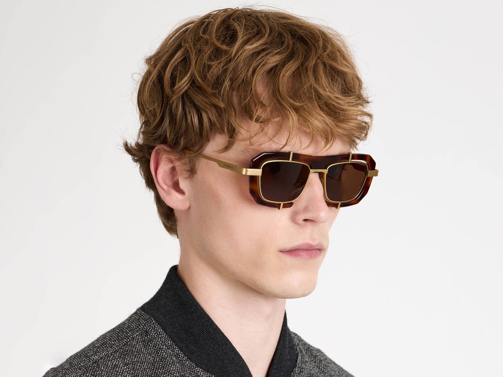 JWA03 GEOMETRIC SUNGLASSES IN HAVANA