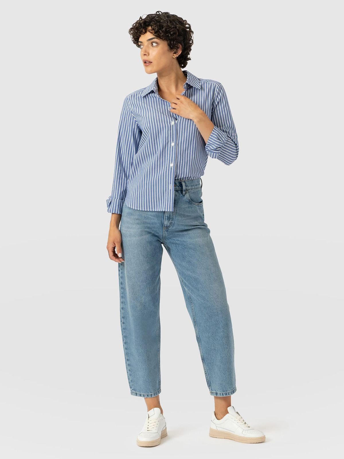 Barrel Leg Jean - Light Blue