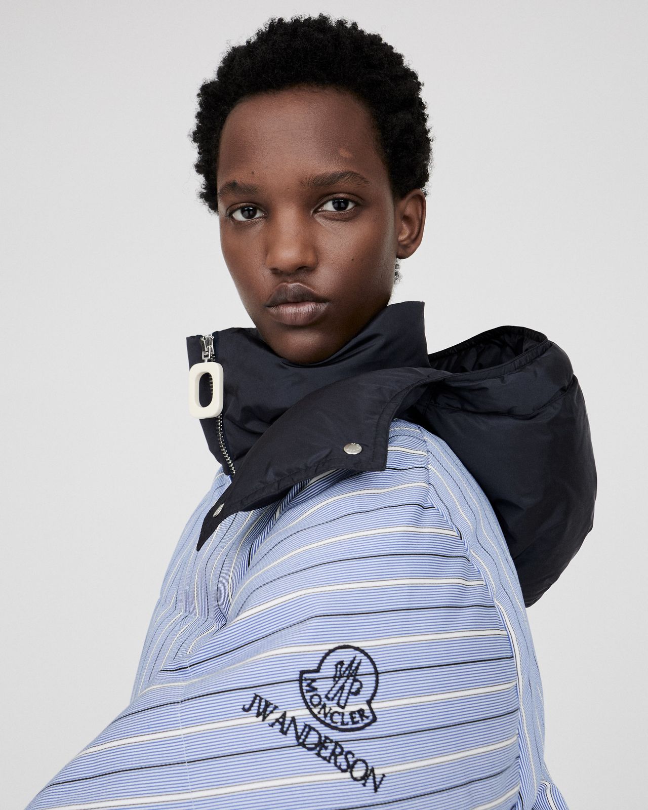 CL_MONCLER PINSTRIPE PUFFER JACKET - MID BLUE_JK0426PG1958