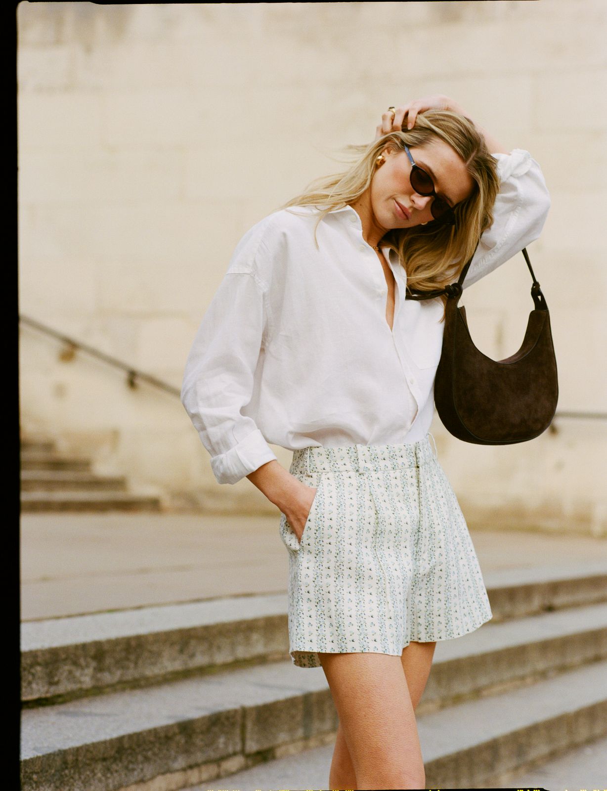 Penn Tailored Short: Linen, Plum Print