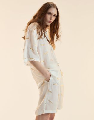 Light as a Feather Shorts