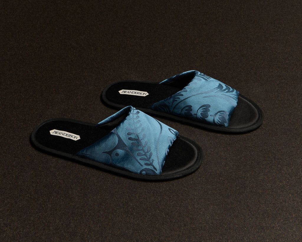 WOMENS OPEN TOE SLIDES IN AIRFORCE BLUE