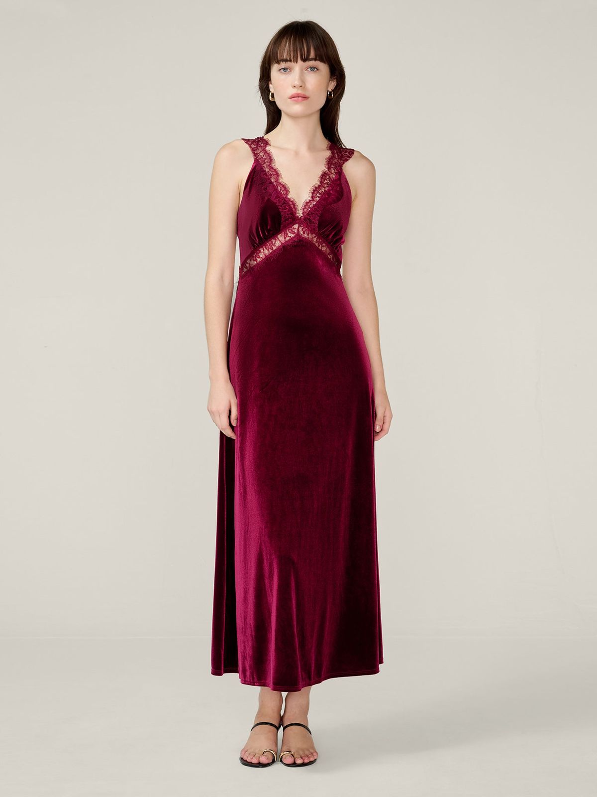 Aurelia Velvet Dress in Deep Wine