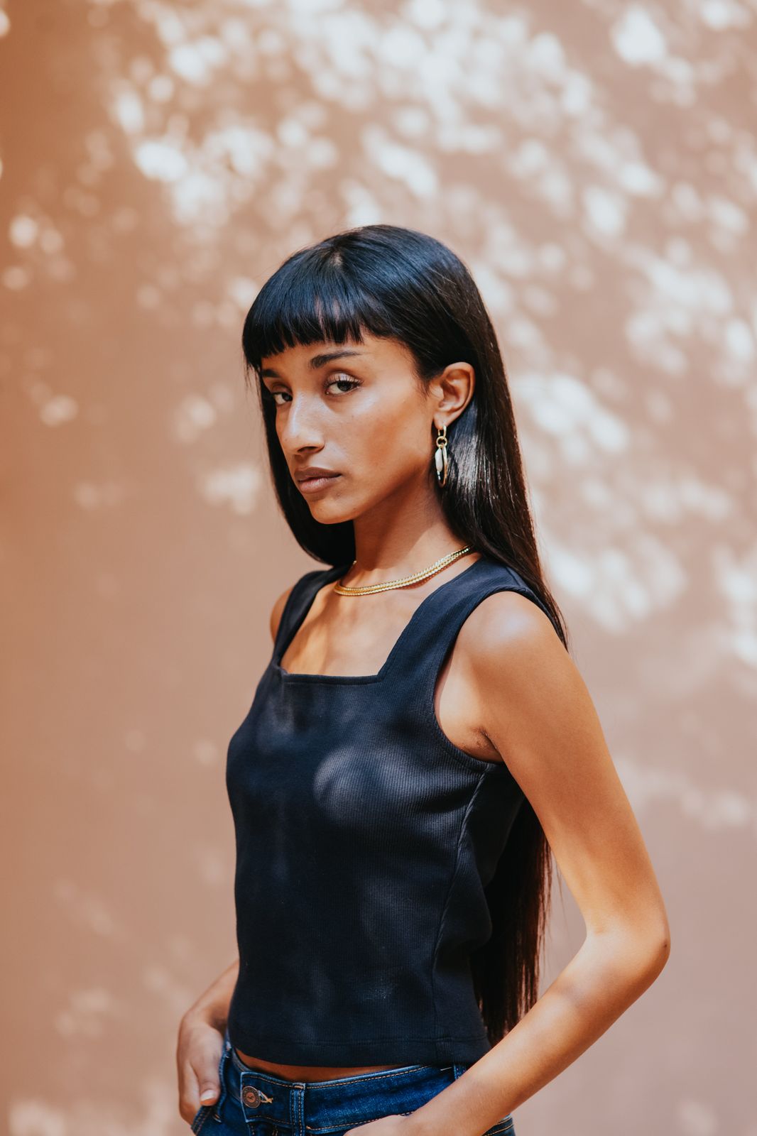 The Kōr Ribbed Knit Organic Cotton Sleeveless Top in Black