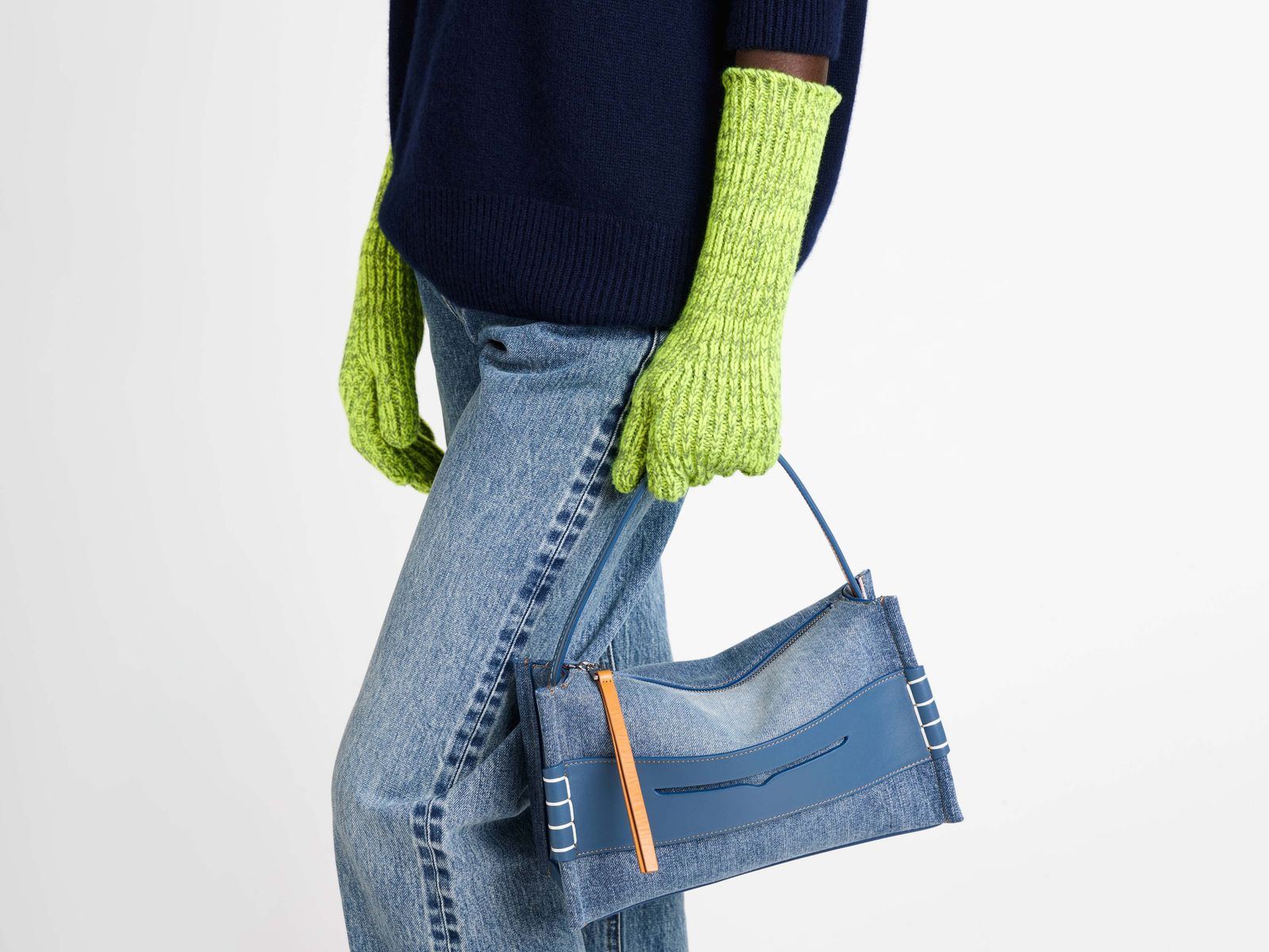 MOULINE GLOVES IN NEON YELLOW