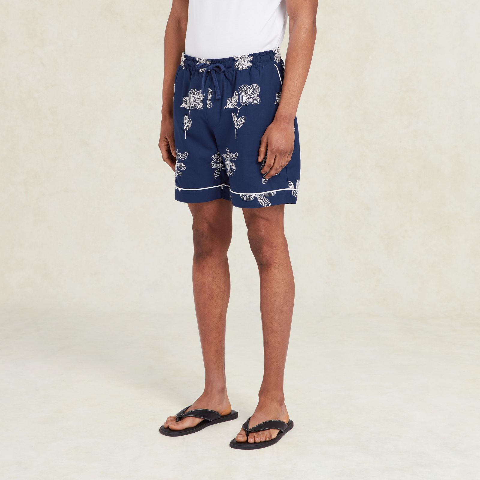 Flores Embroidered Short - Blue