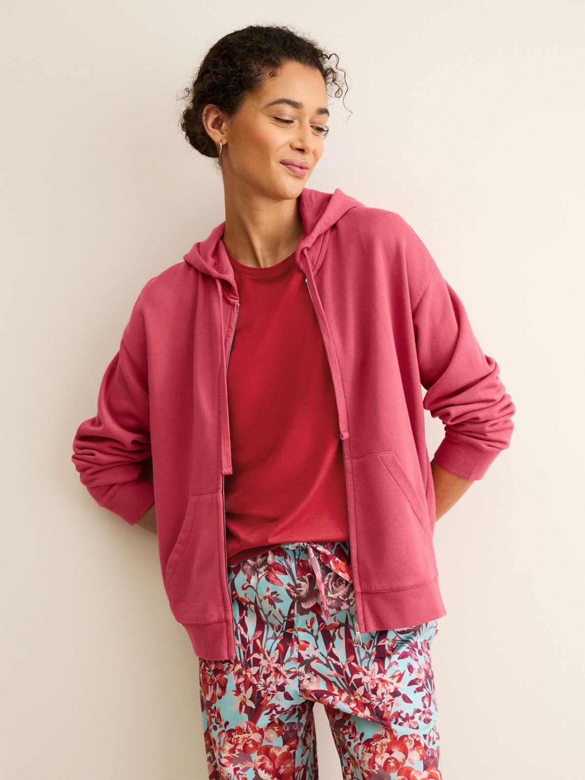 Lara Micro Modal T-Shirt Cherry Red