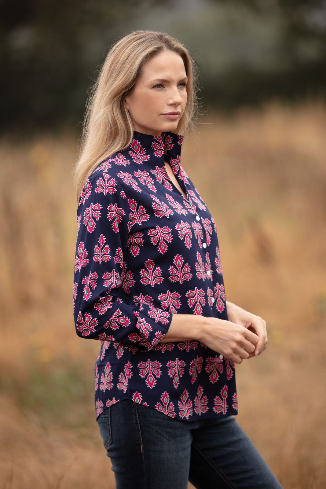 Chelsea Shirt In Navy & Pink Thistle
