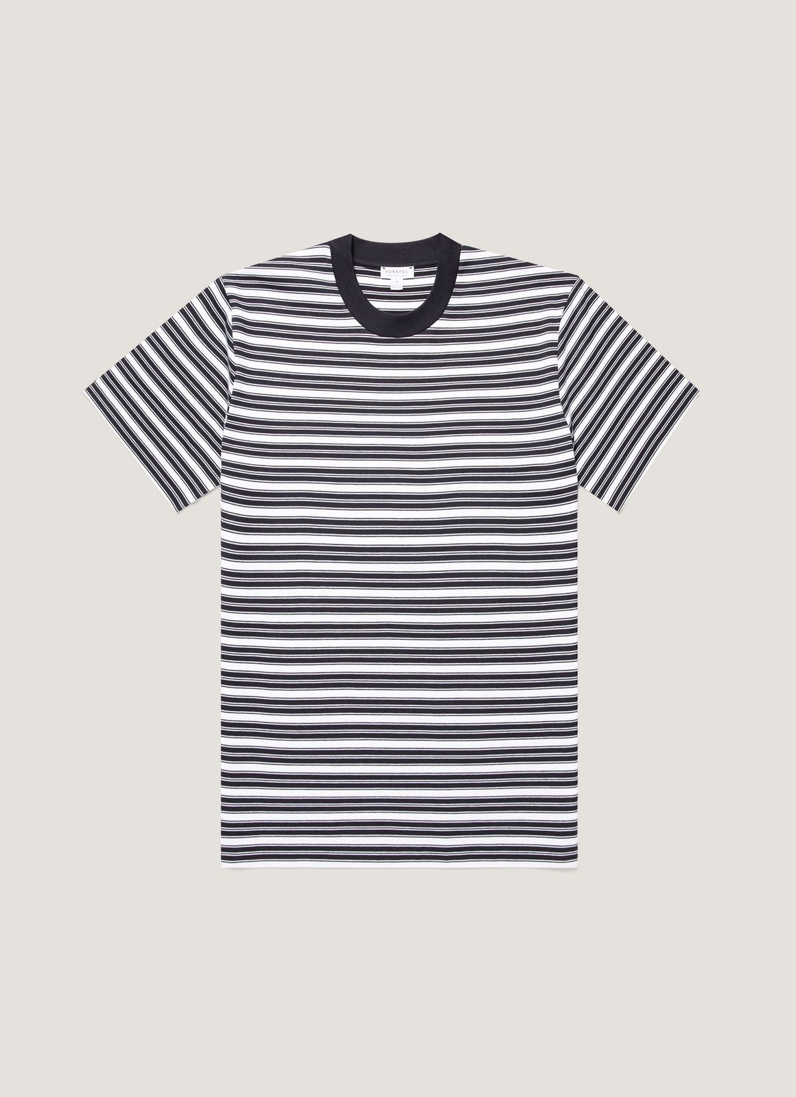 Men's Relaxed Fit Heavyweight T-shirt in White/Navy