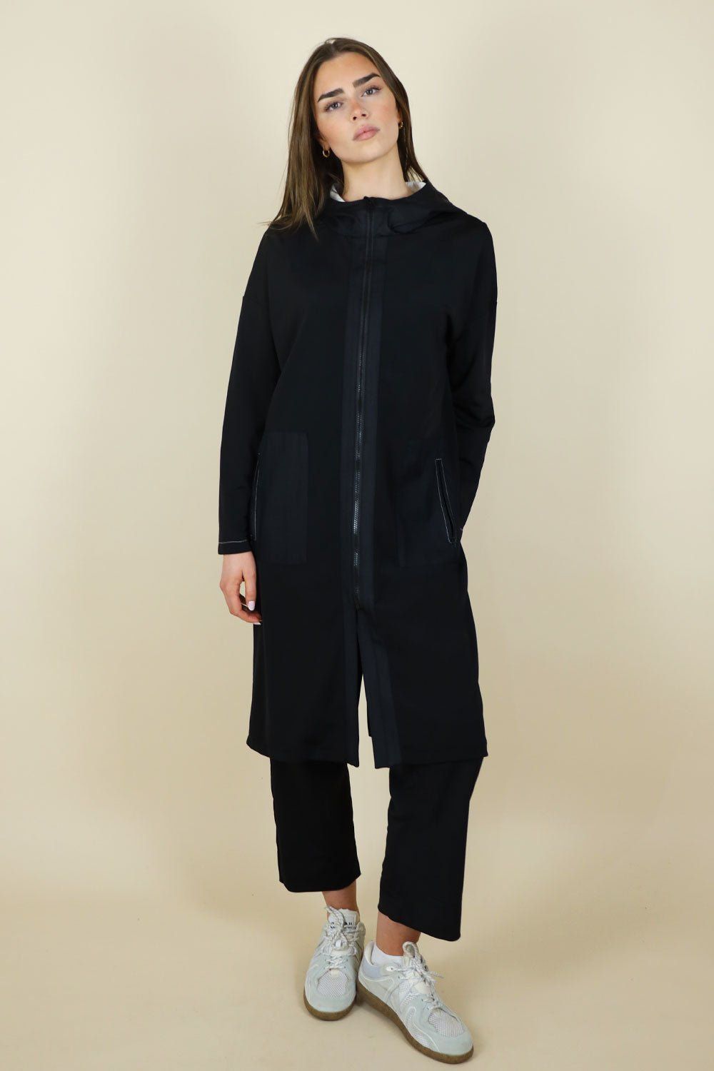 Aphrodite Duster
