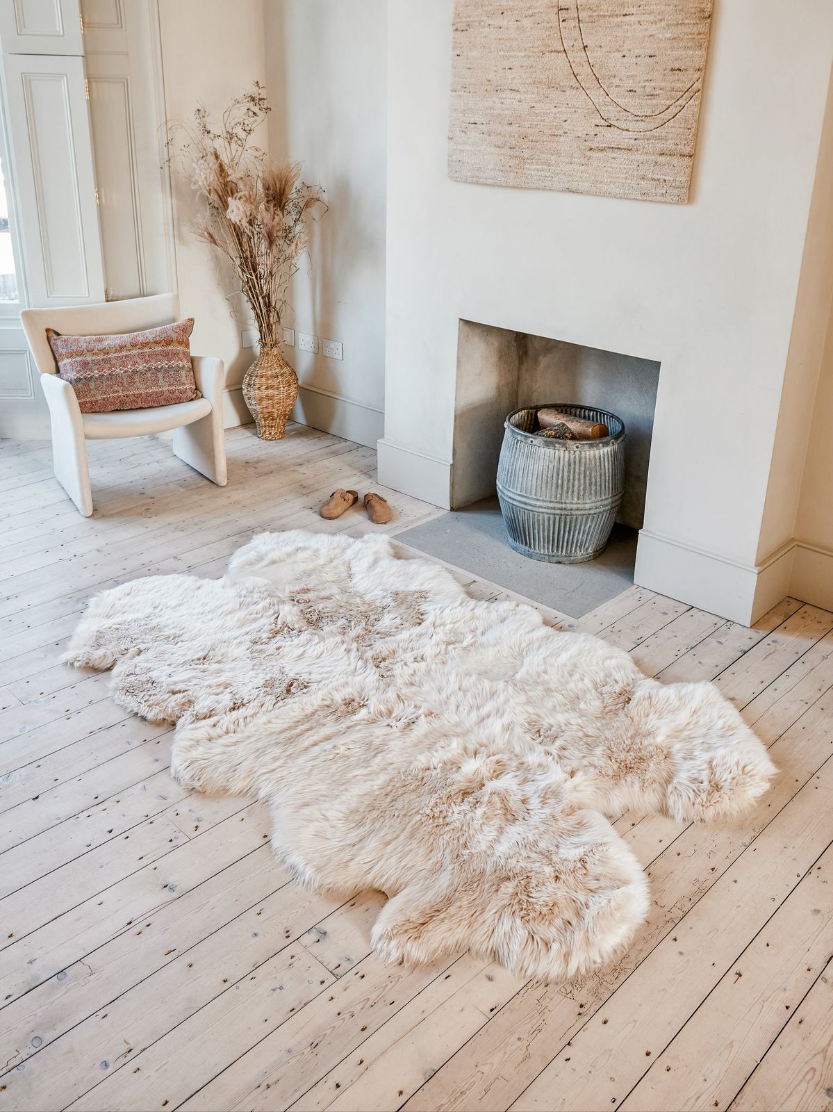 Quatro Sheepskin Rug - Cream