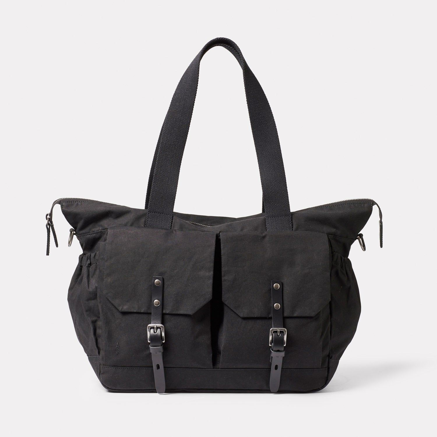 Maxi Changing Holdall Bag in Black